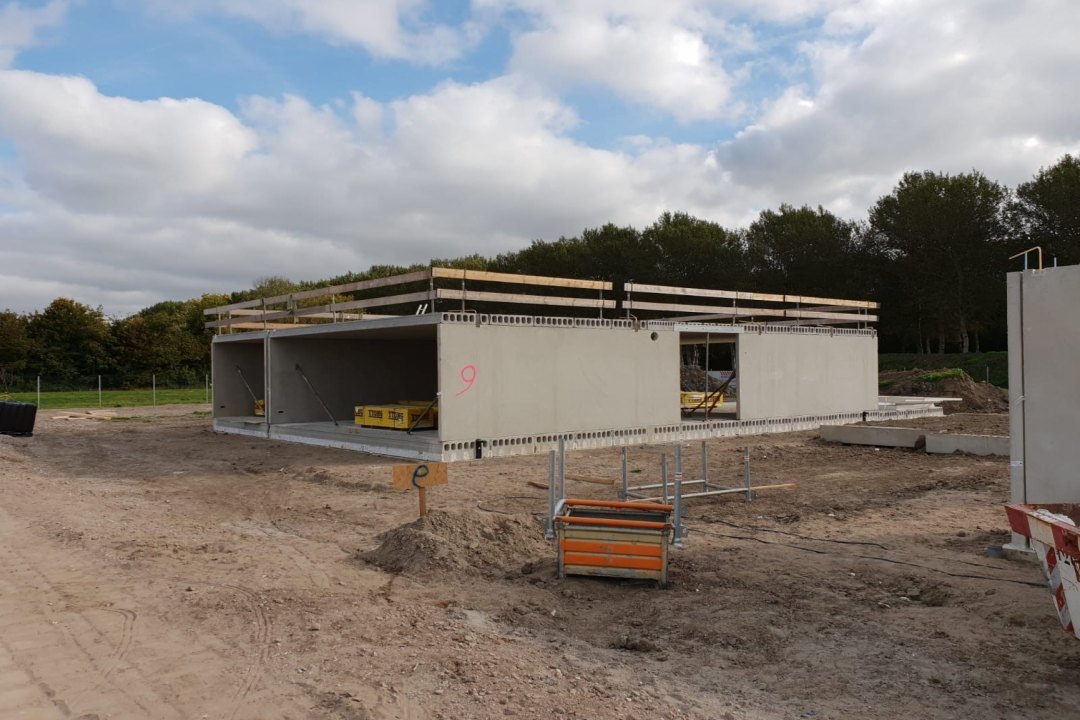 38 woningen Almere